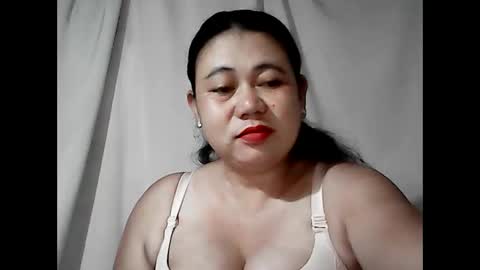 pinaymama12345 online show from 11, 4, 2026