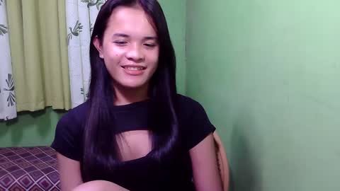 pinaymorena_rhowe online show from 21, 12, 2024