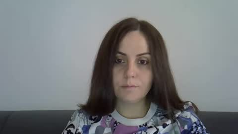 pineapple375 online show from 7, 4, 2026