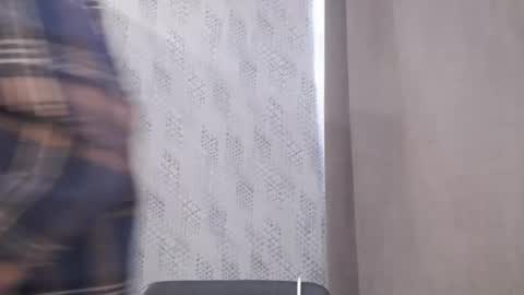       online show from 25, 2, 2025