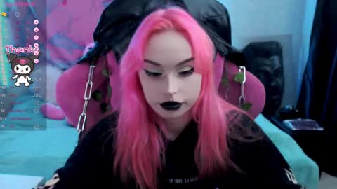 Nancy online show from 3, 2, 2025