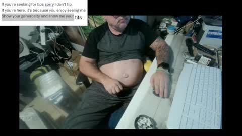 Snapshot of pini_z chatting on 21, 1, 2025 pini_z online show from 21, 1, 2025