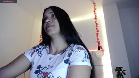 Snapshot of pink__tiffany chatting on 11, 1, 2025 tiffany online show from 11, 1, 2025