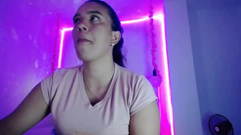 Snapshot of pink__tiffany chatting on 16, 1, 2025 tiffany online show from 16, 1, 2025