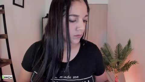 Snapshot of pink_kitten_ chatting on 3, 5, 2026 Eli online show from 3, 5, 2026