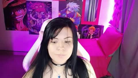 pink_yuii online show from 9, 5, 2026
