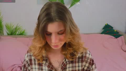 Snapshot of pinkadele chatting on 17, 4, 2026 Adele online show from 17, 4, 2026