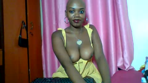 Snapshot of pinkdomina01 chatting on 13, 6, 2026 pinkdomina01 online show from 13, 6, 2026