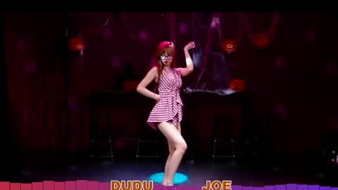 Snapshot of pinklady_dudu chatting on 4, 11, 2025 pinklady_dudu online show from 4, 11, 2025