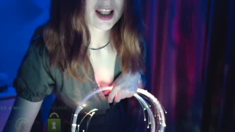 Perlita online show from 12, 1, 2025