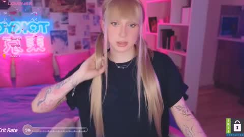 Snapshot of pinkvenom_ chatting on 2, 3, 2025 pinkvenom_ online show from 2, 3, 2025