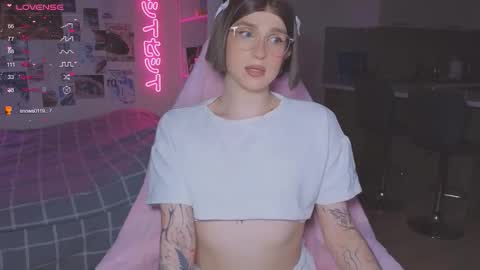 Snapshot of pinkvenom_ chatting on 2, 11, 2025 pinkvenom_ online show from 2, 11, 2025