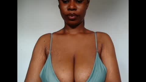 Snapshot of pinkxsugar chatting on 28, 5, 2026 pinkxsugar online show from 28, 5, 2026