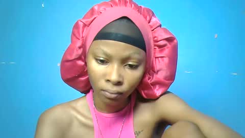 Snapshot of pinky_lov chatting on 6, 10, 2025 pinky_lov online show from 6, 10, 2025