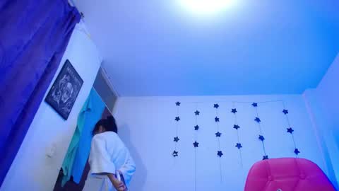 VIOLETA LOPEZ online show from 20, 1, 2025