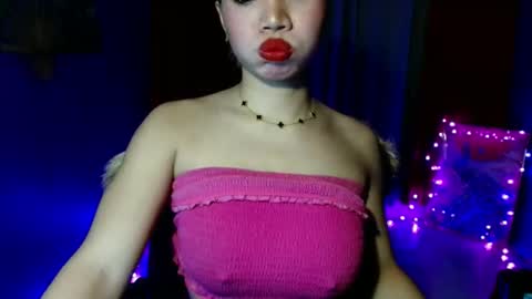 Snapshot of pinky_pussybobby69 chatting on 25, 11, 2025 Tina online show from 25, 11, 2025