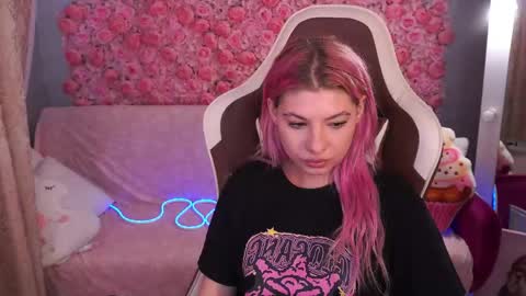 Snapshot of pinkytrix chatting on 30, 5, 2026 pinkytrix online show from 30, 5, 2026