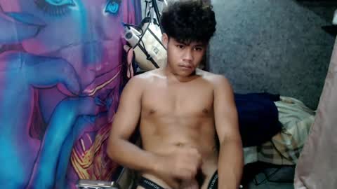 Snapshot of pinoy_shyboy69 chatting on 9, 8, 2026 pinoy_shyboy69 online show from 9, 8, 2026