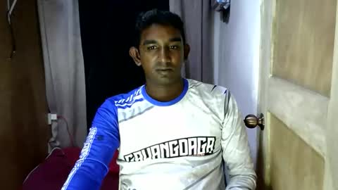 Snapshot of pinoybbc_xx chatting on 15, 3, 2026 rayvienn online show from 15, 3, 2026