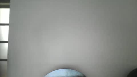 pipi2704 online show from 25, 1, 2025