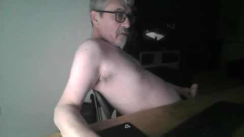 Snapshot of pipi2704 chatting on 25, 4, 2026 pipi2704 online show from 25, 4, 2026