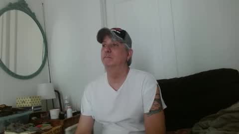Snapshot of pirate334 chatting on 25, 4, 2026 pirate334 online show from 25, 4, 2026