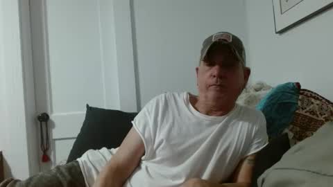 Snapshot of pirate334 chatting on 19, 5, 2026 pirate334 online show from 19, 5, 2026