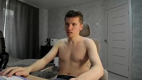 Snapshot of pirremeow chatting on 1, 4, 2026 Pierre online show from 1, 4, 2026