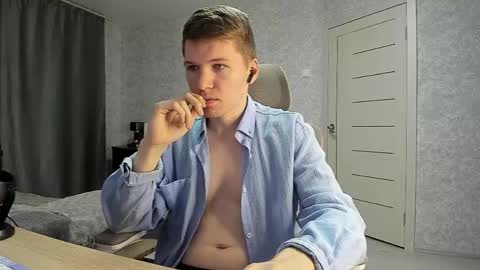 Snapshot of pirremeow chatting on 29, 5, 2026 Pierre online show from 29, 5, 2026