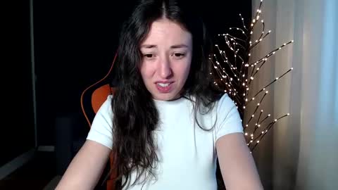 piscesgirl06 online show from 4, 12, 2024