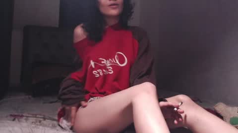 Snapshot of piscis_dreams chatting on 19, 6, 2026 PiscisDreams online show from 19, 6, 2026
