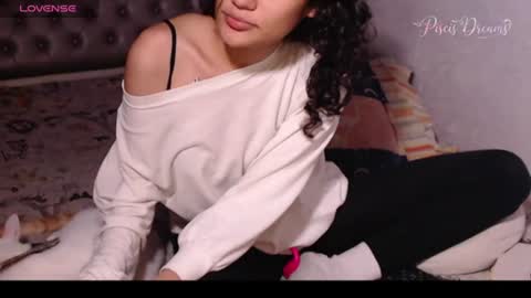 Snapshot of piscis_dreams chatting on 13, 7, 2026 PiscisDreams online show from 13, 7, 2026