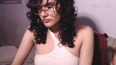 Snapshot of piscis_dreams chatting on 22, 7, 2026 PiscisDreams online show from 22, 7, 2026