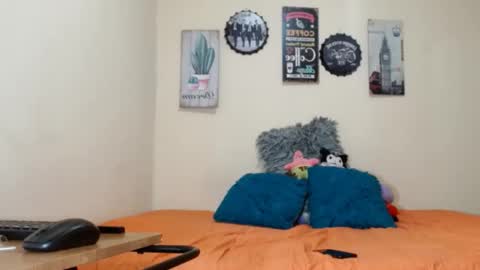 Alejandra online show from 22, 12, 2025