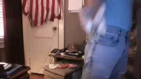 whom like be watching.i online show from 18, 1, 2026