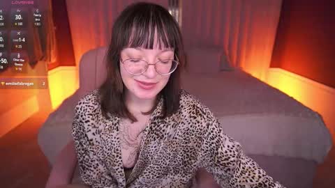 pixiepeachh online show from 29, 10, 2025