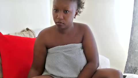 pixietease1 online show from 14, 10, 2025