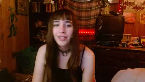 Izzy online show from 17, 1, 2025