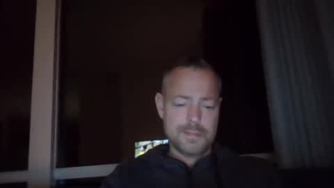 platugle online show from 26, 10, 2025