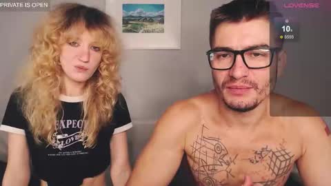 Snapshot of play_me_softly chatting on 21, 9, 2025 play_me_softly online show from 21, 9, 2025
