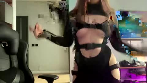 play_sisvalery online show from 6, 11, 2025