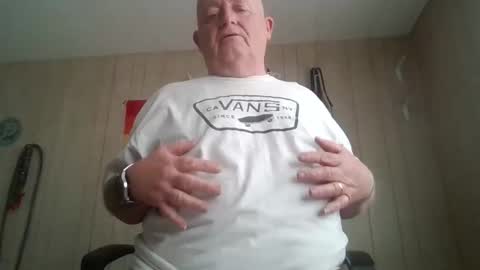 chaz online show from 23, 4, 2026