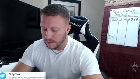 Snapshot of player2pawns chatting on 29, 12, 2024 Player online show from 29, 12, 2024