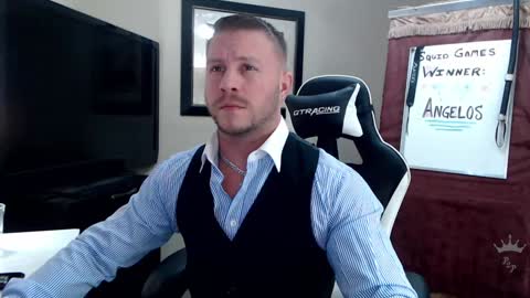 Snapshot of player2pawns chatting on 23, 1, 2025 Player online show from 23, 1, 2025