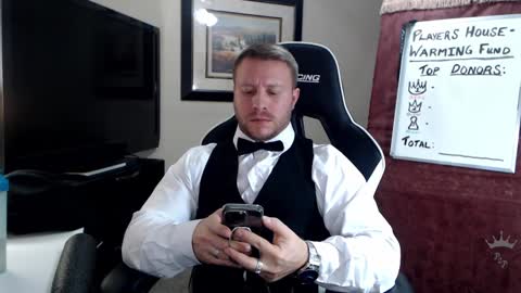 Snapshot of player2pawns chatting on 5, 2, 2025 Player online show from 5, 2, 2025