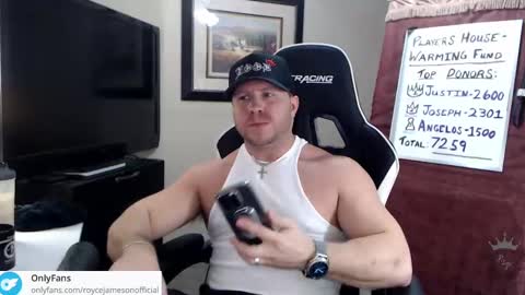 Snapshot of player2pawns chatting on 21, 2, 2025 Player online show from 21, 2, 2025