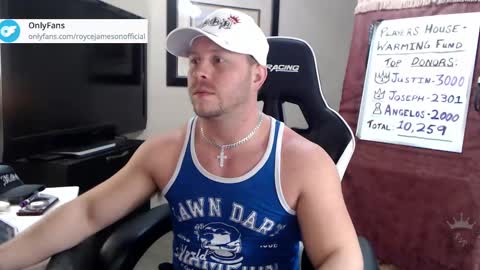 Snapshot of player2pawns chatting on 23, 2, 2025 Player online show from 23, 2, 2025