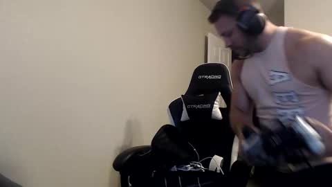 Snapshot of player2pawns chatting on 1, 10, 2025 Player online show from 1, 10, 2025