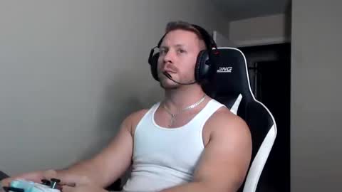 Snapshot of player2pawns chatting on 17, 10, 2025 Player online show from 17, 10, 2025