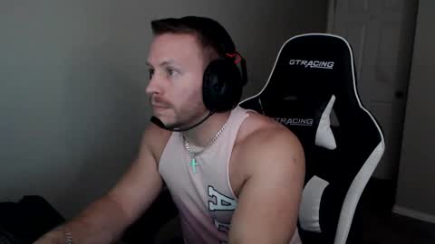 Snapshot of player2pawns chatting on 29, 10, 2025 Player online show from 29, 10, 2025